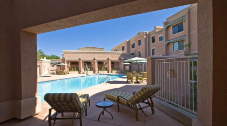 Fairwinds – Desert Point Pool